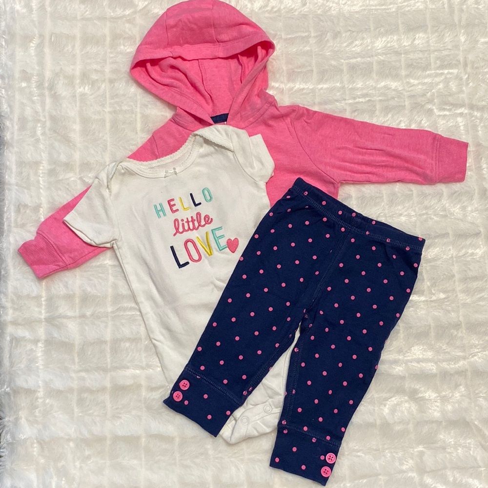 Carter’s 3pc Set. Size 6 Months.